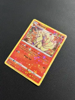 Ninetales 031/264 Swsh08: Fusion Strike Holo Reflective Stars Foil Pokemon Card - Image 3