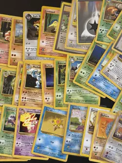 60 Vintage Pokemon Card Lot - WOTC Base Jungle Fossil Rocket Ect - HP - Image 4