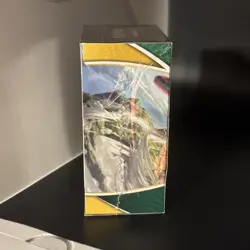 Pokemon TCG Sword And Shield Evolving Skies Build And Battle Box Factory Sealed - Image 3