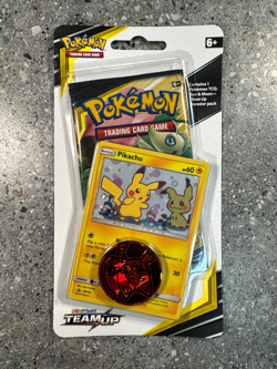 Pokemon TCG Team Up Single Checklane Blister Booster Pack with Pikachu SM162 - Image 1