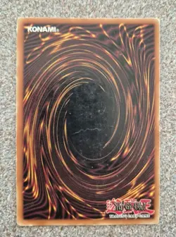2002 BLUE EYES WHITE DRAGON ULTRA RARE SDK-A001 1st EDITION- YUGIOH! - Image 2