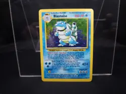 Pokemon Blastoise 002/102 Base Set Holo LP - Image 1