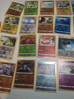 Pokemon Card Lot 2020 Reverse Holo Cards Lot Of 40 - Image 4