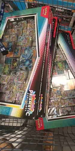 Pokemon TCG Prismatic Evolutions Premium Collection NEW Sealed. - Image 2