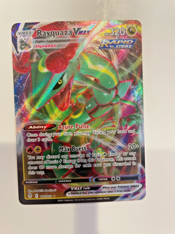 Rayquaza VMAX 111/203 SWSH07: Evolving Skies Holo Pokemon Card - Image 1