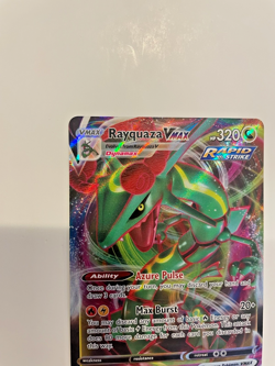 Rayquaza VMAX 111/203 SWSH07: Evolving Skies Holo Pokemon Card - Image 2