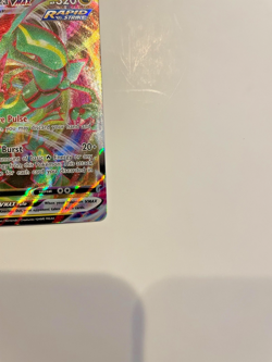 Rayquaza VMAX 111/203 SWSH07: Evolving Skies Holo Pokemon Card - Image 4