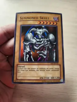 Summoned Skull - DB1-EN142 - Super Rare - Unlimited - Image 1