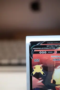 Lance's Charizard V #SWSH133 – Pokemon Celebrations (Promo) - Image 4
