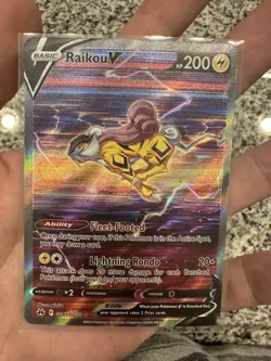 Pokemon Raikou V GG41/GG70 Crown Zenith Ultra Rare Full Art Holo 200 HP - Image 1