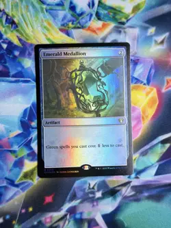 Emerald Medallion Commander Masters Foil - Image 1