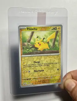 Pikachu 025/165 (NM) Reverse Holo Scarlet & Violet: 151 2023 Pokemon Card - Image 3