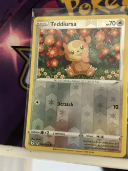 Teddiursa - 126/203 - Reverse Holo - Evolving Skies - NM/M - Pokemon Card - Image 1