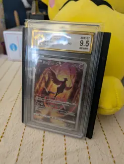 CGA 9.5 Graded Pokemon Card Galarian Articuno #182 – Mint Condition - Image 3