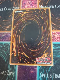 Yugioh Jinzo PGLD-EN051 Gold Rare 1st Edition Near Mint - Image 3