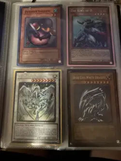 Yu-Gi-Oh Blue Eyes White Dragon Collection Lot - Image 5