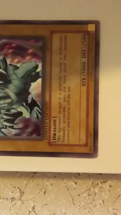 Konami Blue-Eyes White Dragon Limited Edition Holo BPT-003 English Yu-Gi-Oh! - Image 5