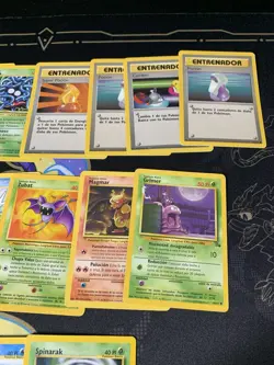 Pokemon 19 Spanish Base Set Fossil Neo - Mixed Card Lot LP-HP - Image 3