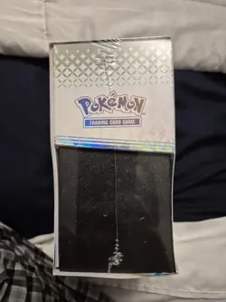 2025 Pokemon Prismatic Evolutions Pokemon Center Etb - Image 3