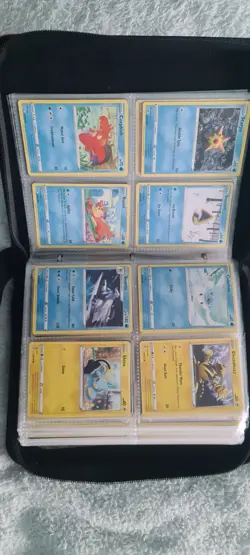 Pokemon 485 Cards in binder TCG Trading Card Game - Image 4