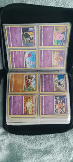 Pokemon 485 Cards in binder TCG Trading Card Game - Image 5