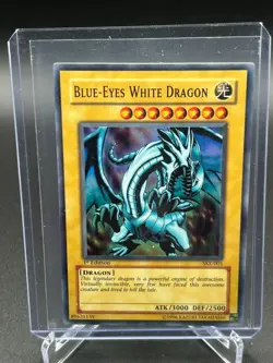 Yugioh Blue-Eyes White Dragon SKE-001 Super Rare 1st Edition LP Vintage - Image 1