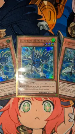 YuGiOh! | PLAYSET 3x Elemental HERO Stratos | MAGO-EN004 Gold Rares 1st Ed. | NM - Image 2