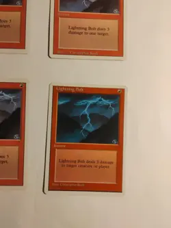 4 X Lightning Bolt, 3 X 3ED , X 4th Normal English- MTG - Image 5
