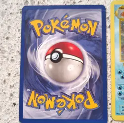 2 Shadowless Pokemon Base Set cards Magikarp Gyarados 1999 - Image 2