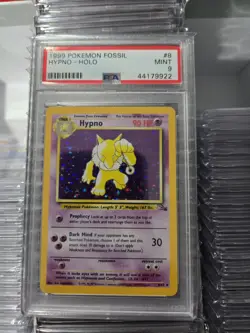 1999 POKEMON FOSSIL HYPNO-HOLO 8/62 PSA 9 - Image 1