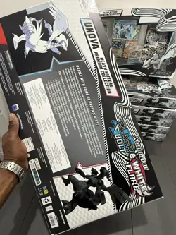 X5 Unova Heavy Hitters Premium Collection - Costco Exclusive -SEALED NEW in hand - Image 2