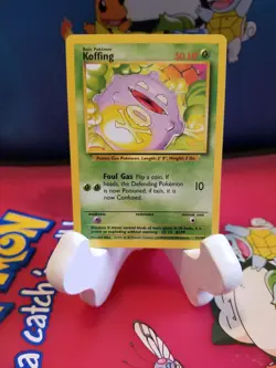 Pokemon TCG Koffing Base Set 51/102 Regular Unlimited Common - Image 1