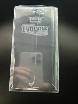 Pokemon Sword & Shield Evolving Skies Elite Trainer Box Sylveon - Image 4
