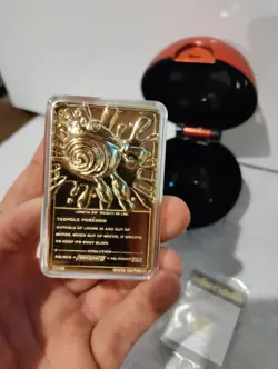 Pokemon Polywhirl 23k Gold Plated Trading Card & Pokeball + Certificate - Image 1