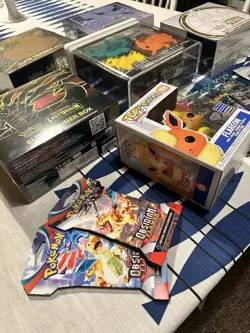 Pokemon TCG Sealed ETB Bundle - Evolving Skies, Shining Fates And More - Image 4