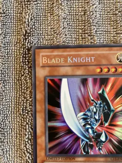 Yugioh Blade Knight CT1-EN002 NM Super Rare Misprint Error Limited LP - Image 2