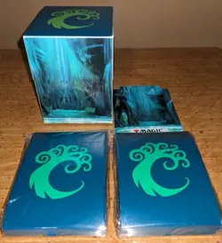 Ultra Pro Simic Combine 100+ Card Deckbox & Matte Deck Protector Sleeve Bundle - Image 1