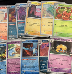 Pokemon Card Bulk lot 50 REVERSE HOLO ONLY -Mixed cards DRI no duplicates - Image 4