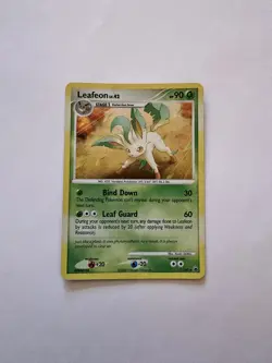 Pokemon TCG Leafeon Majestic Dawn Holo Rare Card 7/100 - Image 1
