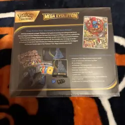 Pokemon TCG Mega Evolution Lucario Elite Trainer Box ETB - Image 3