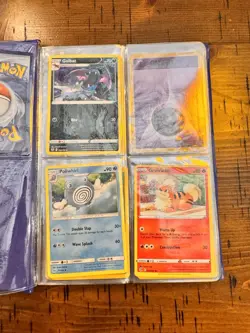 Vintage 1999 Pokemon Charmander Blue 4 Pocket Trading Card Binder Rare - Image 4