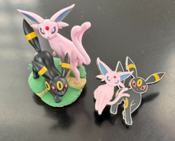 *NEW* Pokemon Prismatic Evolution Umbreon / Espeon Promo Figure And Pin - Image 1
