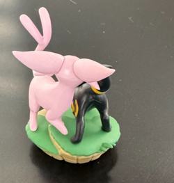 *NEW* Pokemon Prismatic Evolution Umbreon / Espeon Promo Figure And Pin - Image 3
