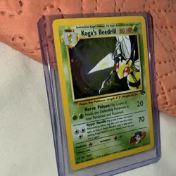 Pokemon Koga's Beedrill Gym Challenge Rare Card 9/132 80HP WOTC 2000 Unlimited - Image 1