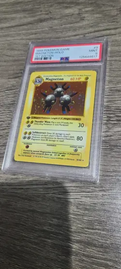 1999 Pokemon 1st Edition Shadowless Magneton 9/102 Holo PSA 9 - Image 2