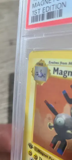 1999 Pokemon 1st Edition Shadowless Magneton 9/102 Holo PSA 9 - Image 4