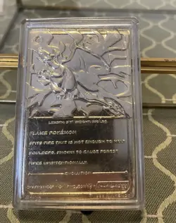 Charizard 23k Gold Plated Trading Card - Image 2