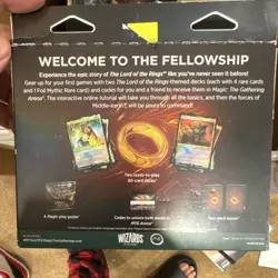 Magic: The Gathering Lord of the Rings Tales of Middle-Earth Starter Kit 2 Decks - Image 2