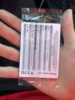 SEALED Iroh, Grand Lotus - Extended Art Foil Promo - BoxLunch Magic MTG Avatar - Image 2