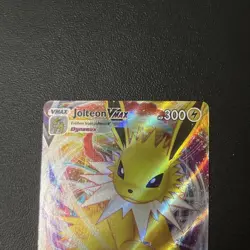 The Pokemon Company Jolteon VMAX 051/203 Evolving Skies UR Full Art Holo MINT - Image 2